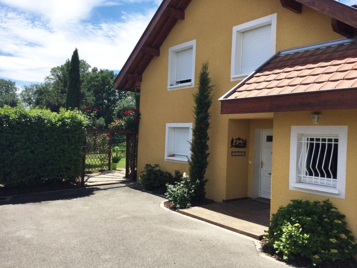 Location Chambres Le Panorama - Aeroport Geneve - Pays De Gex Chevry  Exteriör bild